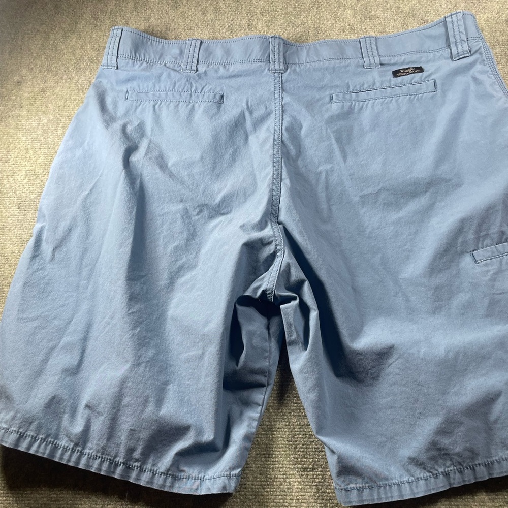 Wrangler Men's Sky Blue Flat Front Shorts - Picture 8 of 8